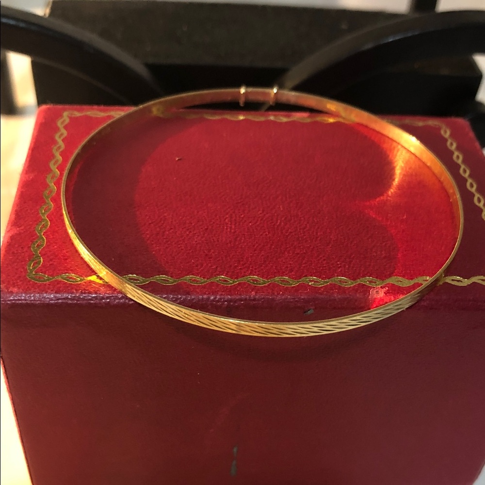 14k Gold Tone Women’s Hinge Bangle Bracelet - Picture 11 of 14